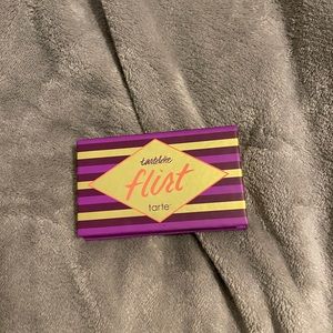 Tarte Tartelette Flirt Mini Palette